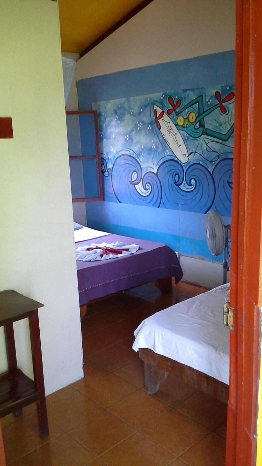 Cabinas Miss Miriam 1 Tortuguero Bagian luar foto